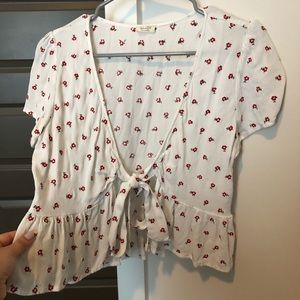 Super cute blouse